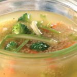 sopa de quinoa y verduras