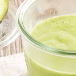 smoothie de manzana con aguacate