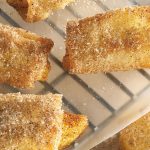 Deditos de manzana y queso
