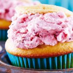cupcakes-rellenos-de-helado