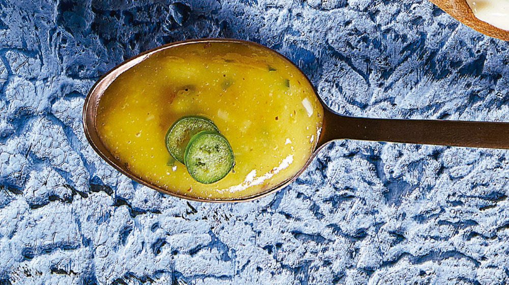 Aderezo agridulce de mango y jalapeño