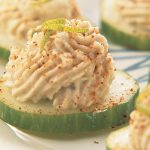 Pepinos con mousse de trucha