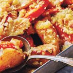 Crumble de pera y arándanos