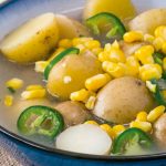 sopa de papa, jalapeño y elote dulce