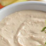 Dip de atún con bastones de verdura