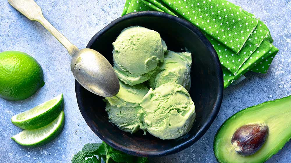Cuida tu salud con este delicioso helado de aguacate