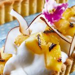 Tarta de piña con coco