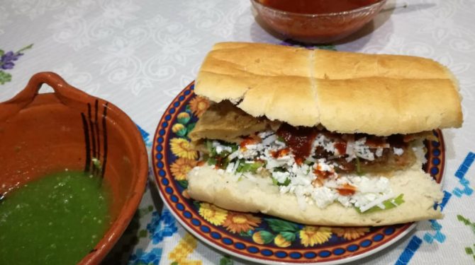 torta de gordita de chicharrón