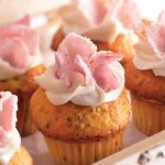 cupcakes de vainilla con rosas
