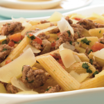 Cómo hacer picadillo de res con verduras en pasta