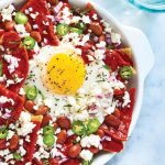 chilaquiles con salsa de guajillo