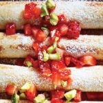 pan francés de fresa en rollo