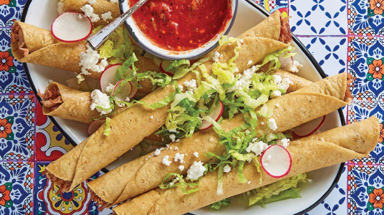 Flautas de carne, receta fácil y rápida | Recetas de Comida