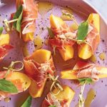 duraznos con prosciutto