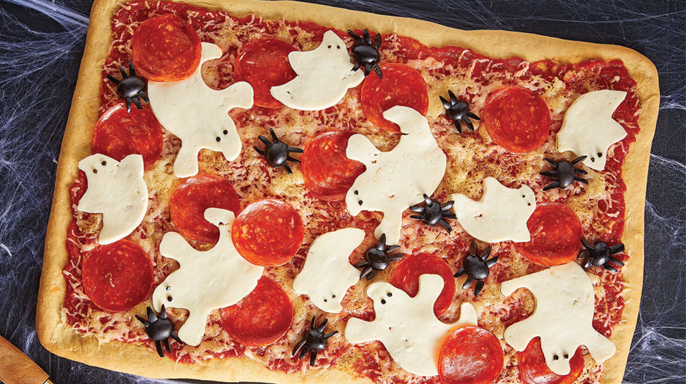 pizza pepperoni con fantasmas