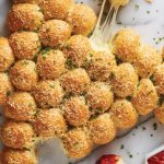 bolitas de pan rellenas de queso
