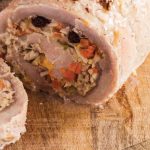 lomo de cerdo relleno de carne y frutos secos
