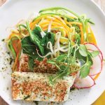 tofu receta con ensalada y germen de soya