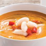 sopa de alubias con jitomate y pimiento