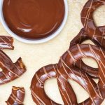 Receta de pretzels con chocolate oscuro