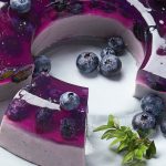 Gelatina con frutas encapsuladas sabor blueberry