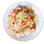Ensalada de rábano con fresa