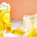 Margarita de piña y cúrcuma