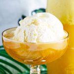 Receta de piña colada con helado de coco