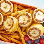 Rollltos de plátano con pretzels