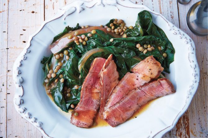 Carne con acelgas o lentejas