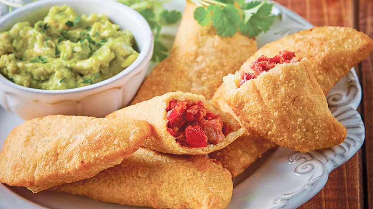 Quesadillas de chicharrón con frijolitos ¡deliciosas y adictivas!