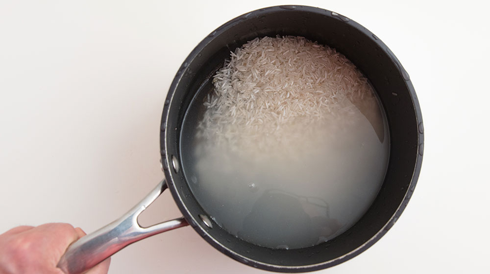 Agua de arroz para la cara