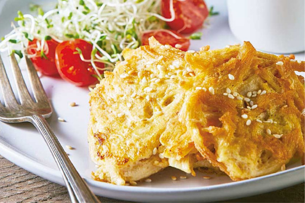 Recetas con pollo, recetas de pollo: Tortitas de pollo con salsa verde.