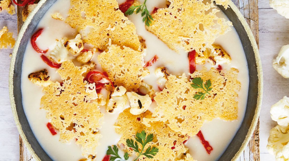 Crema de coliflor receta con queso parmesano