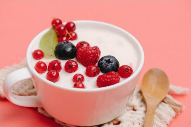 Yogurt griego con fruta