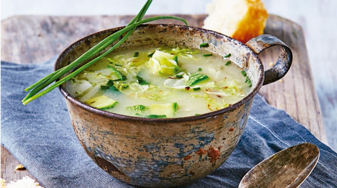 sopa de miso con verduras