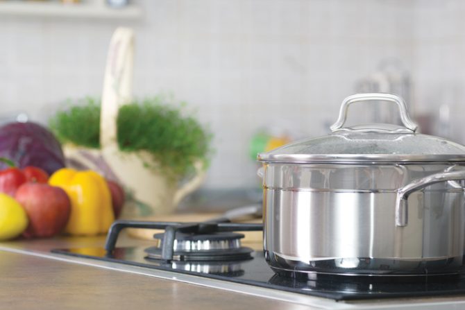 consejos para que ahorres luz en tu cocina