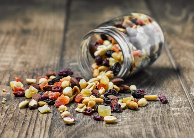 frutos secos para evitar la caspa