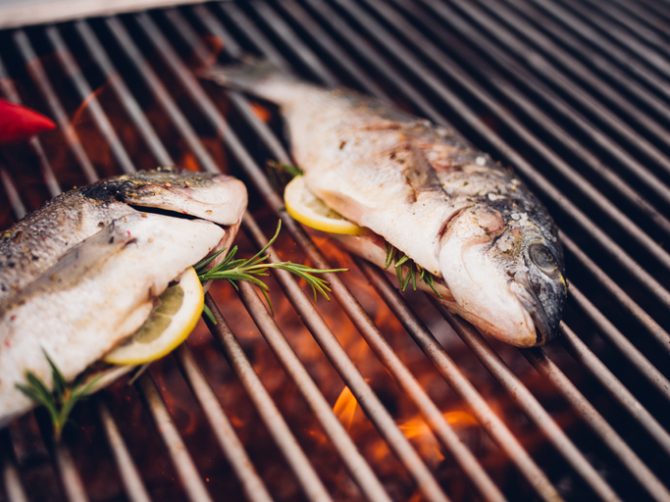 trucos caseros para quitar el olor a pescado de casa