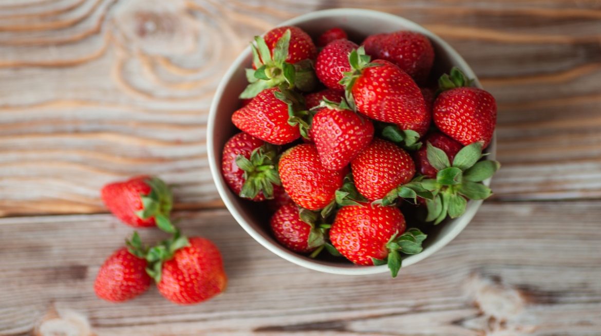 Aprende a blanquear tus dientes con fresa y bicarbonato de sodio