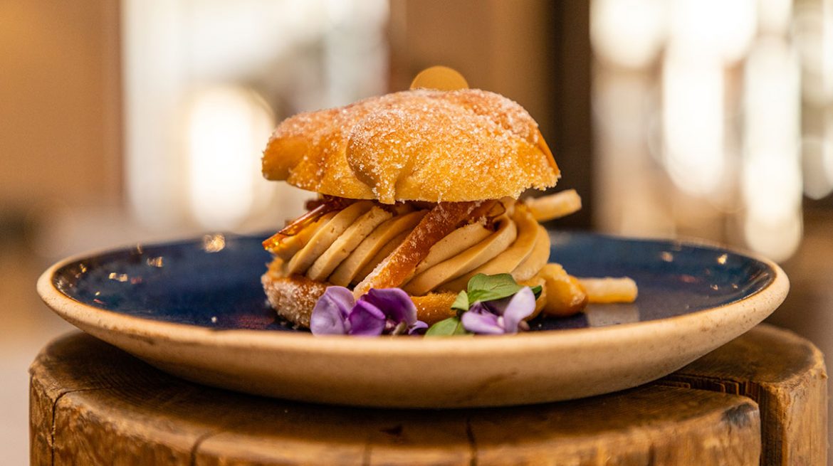 Pan de muerto acaramelado